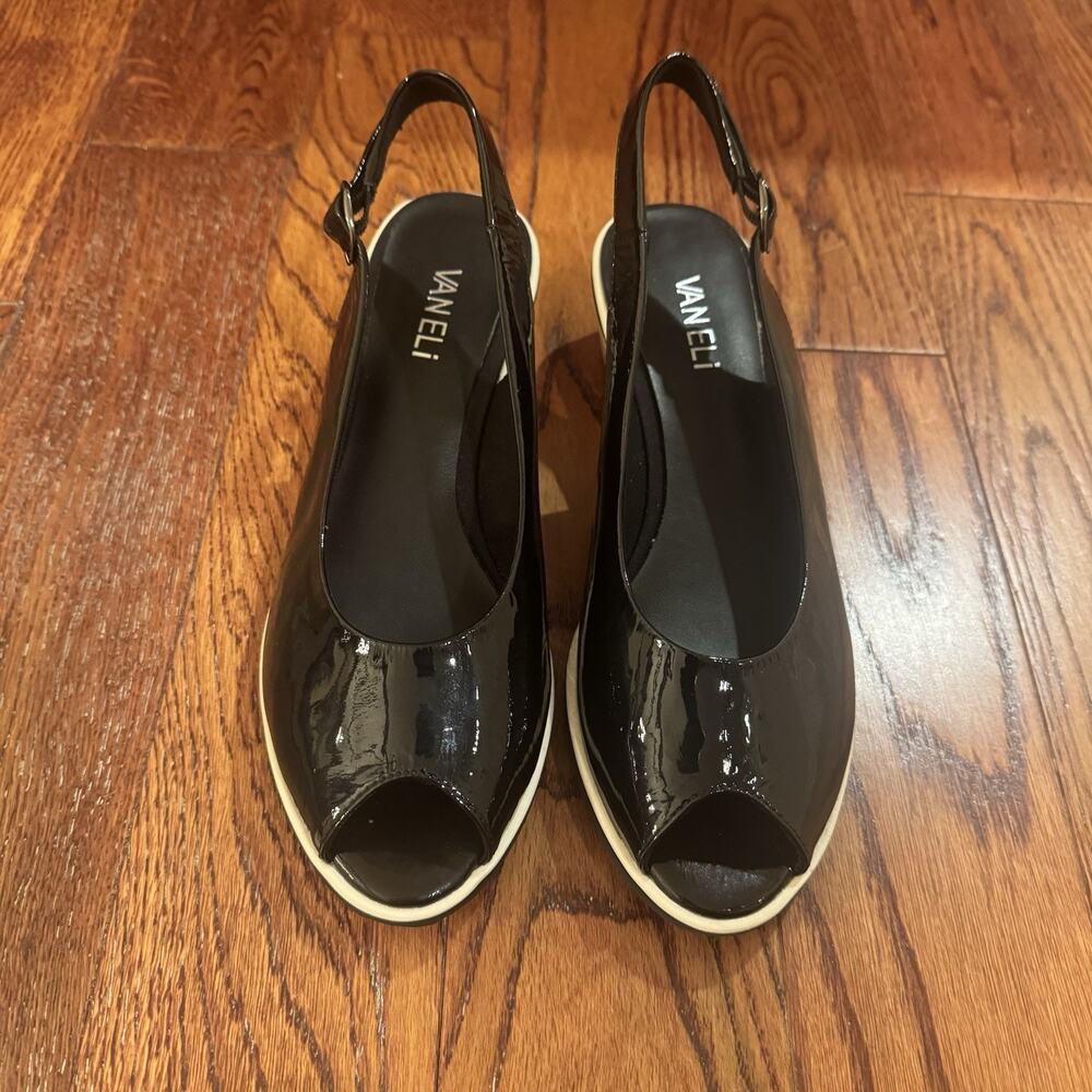 VANELi Baise Black Wrinkle Leather Patent Cork Ladies 8 Wedge Peep Toe Slingback